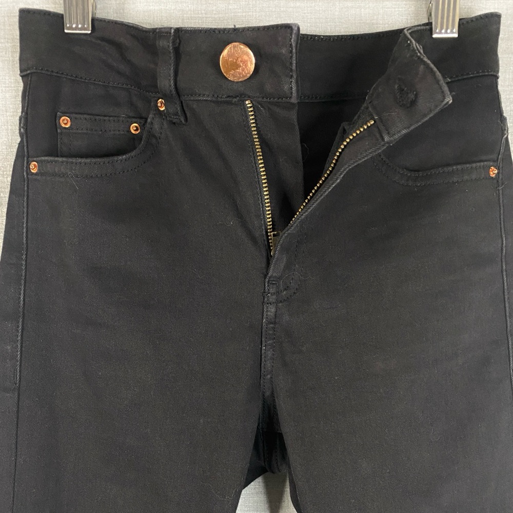 ASOS Women’s Mid-Rise Slim Straight Pant in Black Size 24/25 - Picture 3 of 6